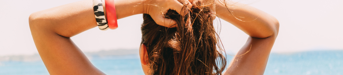 bannière article soin cheveux ete