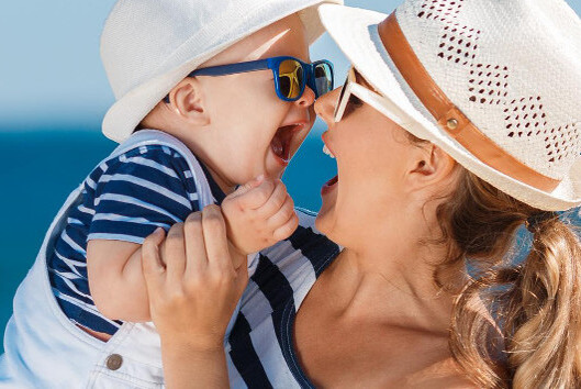 Top 5 meilleures crèmes solaires bébé